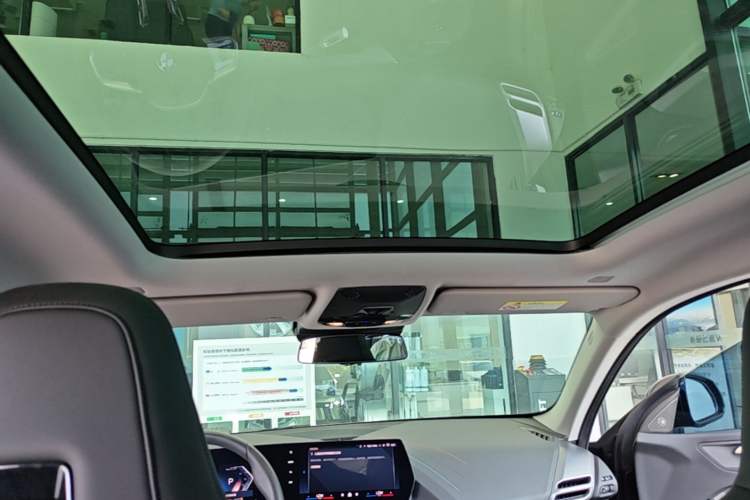 Used BMW 2 Series 2025 225L M Sport Night Edition Package Headliner