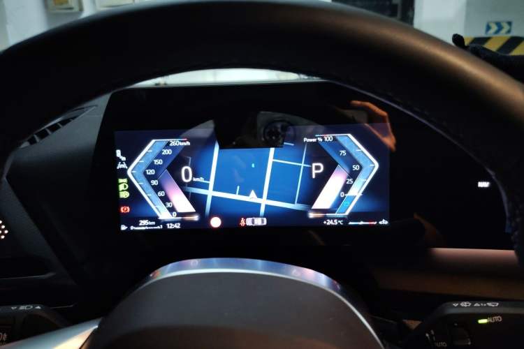 Used BMW 2 Series 2025 225L M Sport Night Edition Package Instrument Cluster