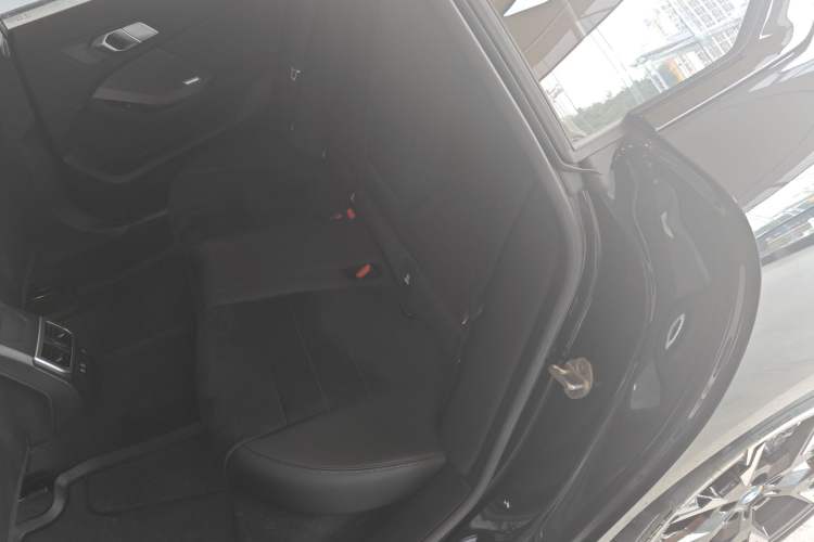 Used BMW 2 Series 2025 225L M Sport Night Edition Package Interior 1