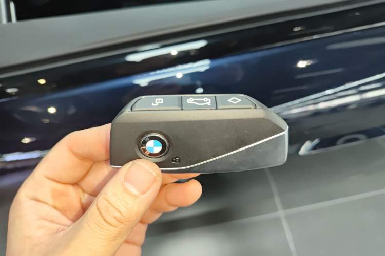 Used BMW 2 Series 2025 225L M Sport Night Edition Package Interior 1