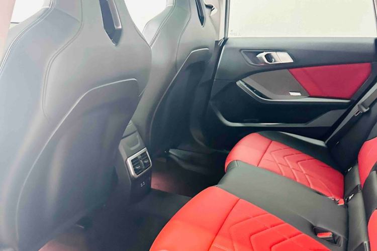 Used BMW 2 Series 2025 225L M Sport Package Interior 7