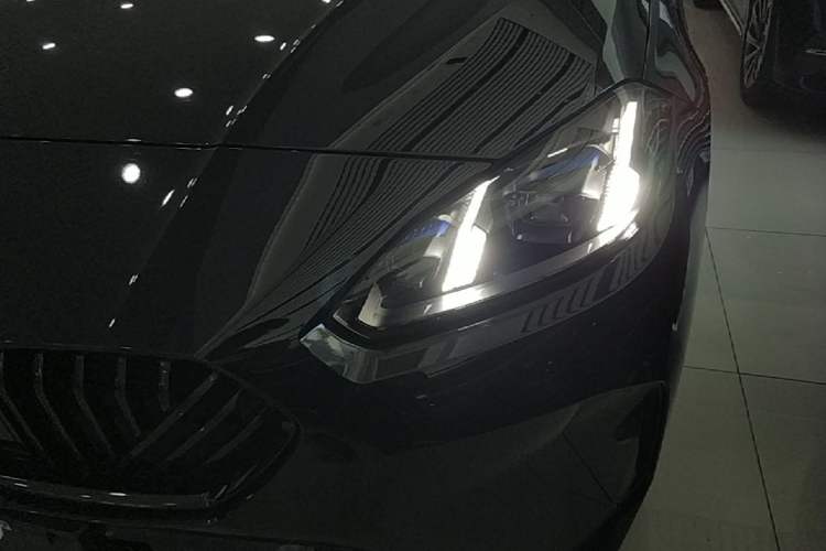 Used BMW 2 Series 2025 225L M Sport Night Edition Package Left Front Headlight