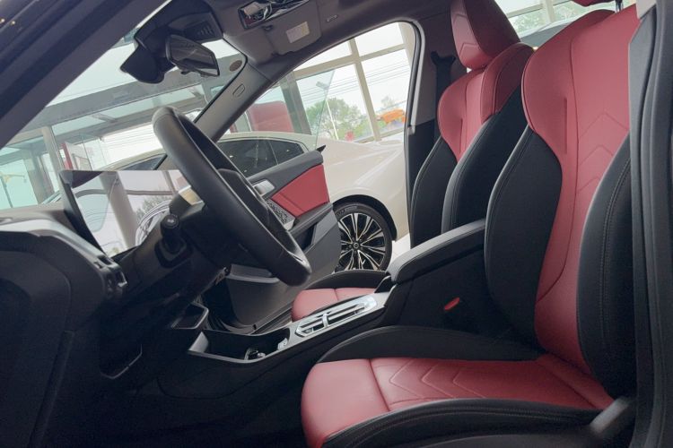 Used BMW 2 Series 2025 225L M Sport Package Left Front Seat