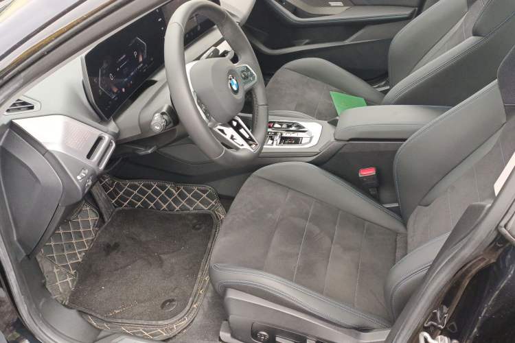 Used BMW 2 Series 2025 225L M Sport Night Edition Package Left Front Seat