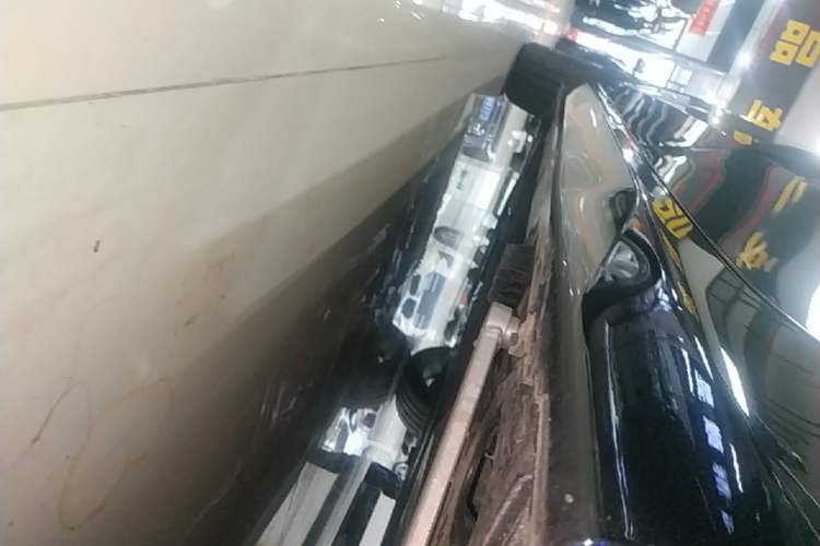 Used BMW 2 Series 2025 225L M Sport Night Edition Package Left Side Sill