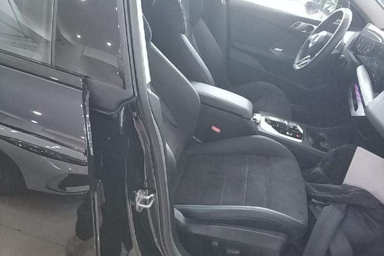 Used BMW 2 Series 2025 225L M Sport Night Edition Package Right Front Seat
