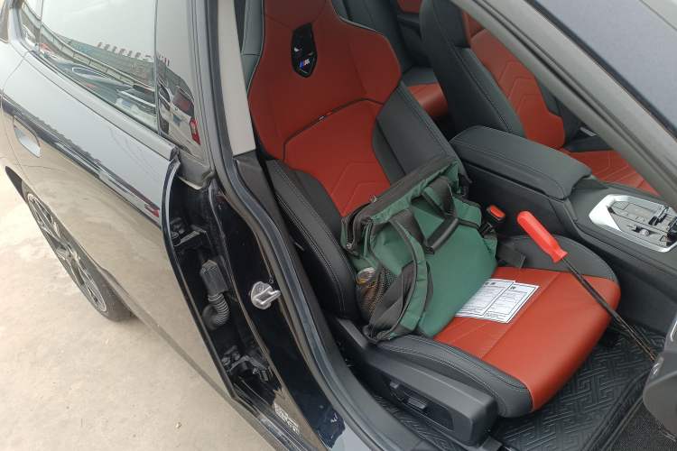 Used BMW 2 Series 2025 225L M Sport Night Edition Package Right Front Seat