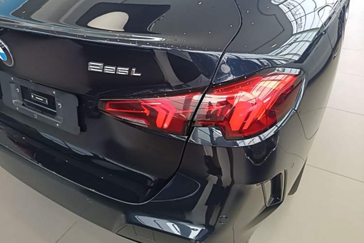 Used BMW 2 Series 2025 225L M Sport Package Right Rear Taillight