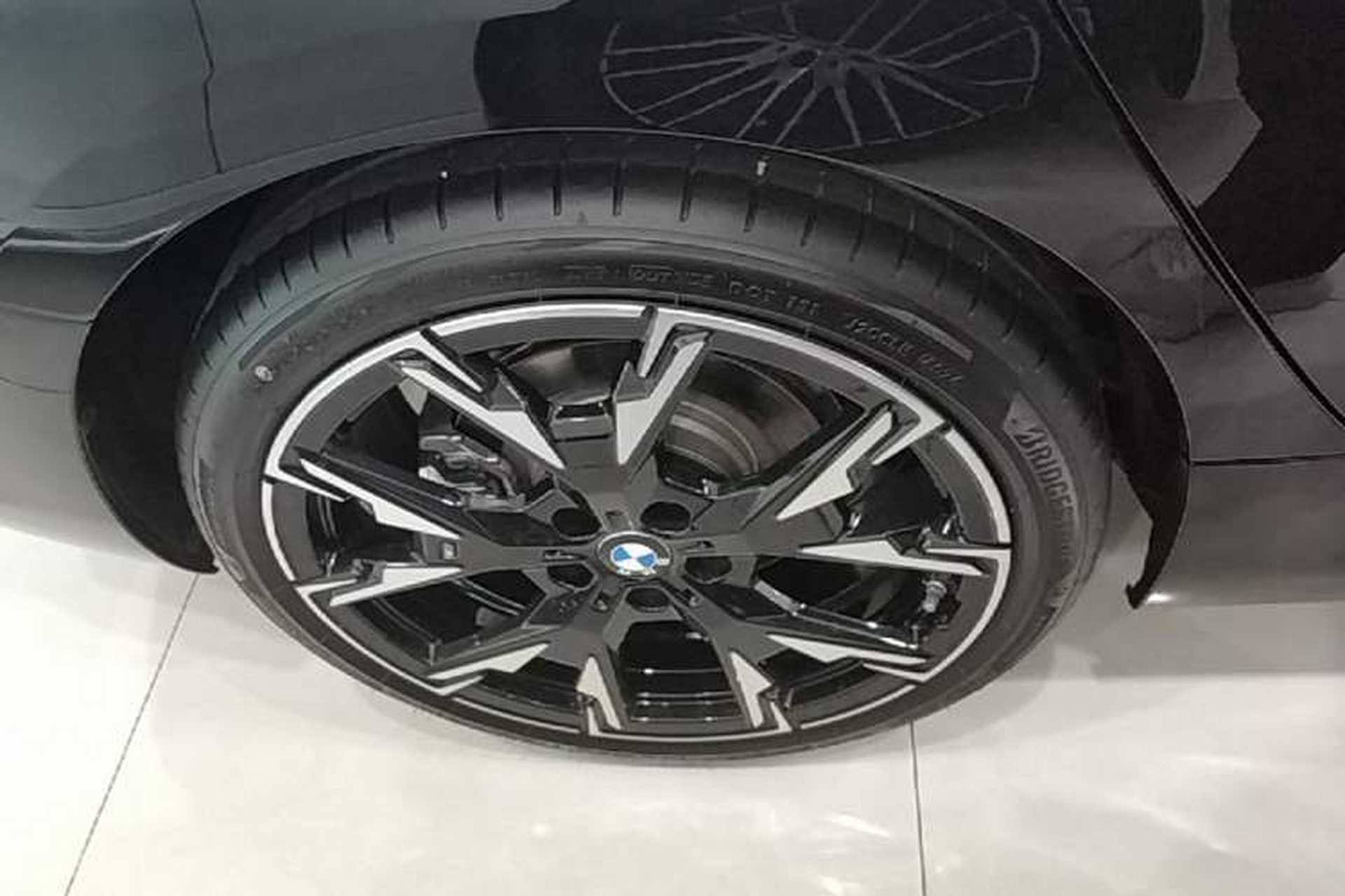 Used BMW 2 Series 2025 225L M Sport Night Edition Package Right Rear Wheel Hub