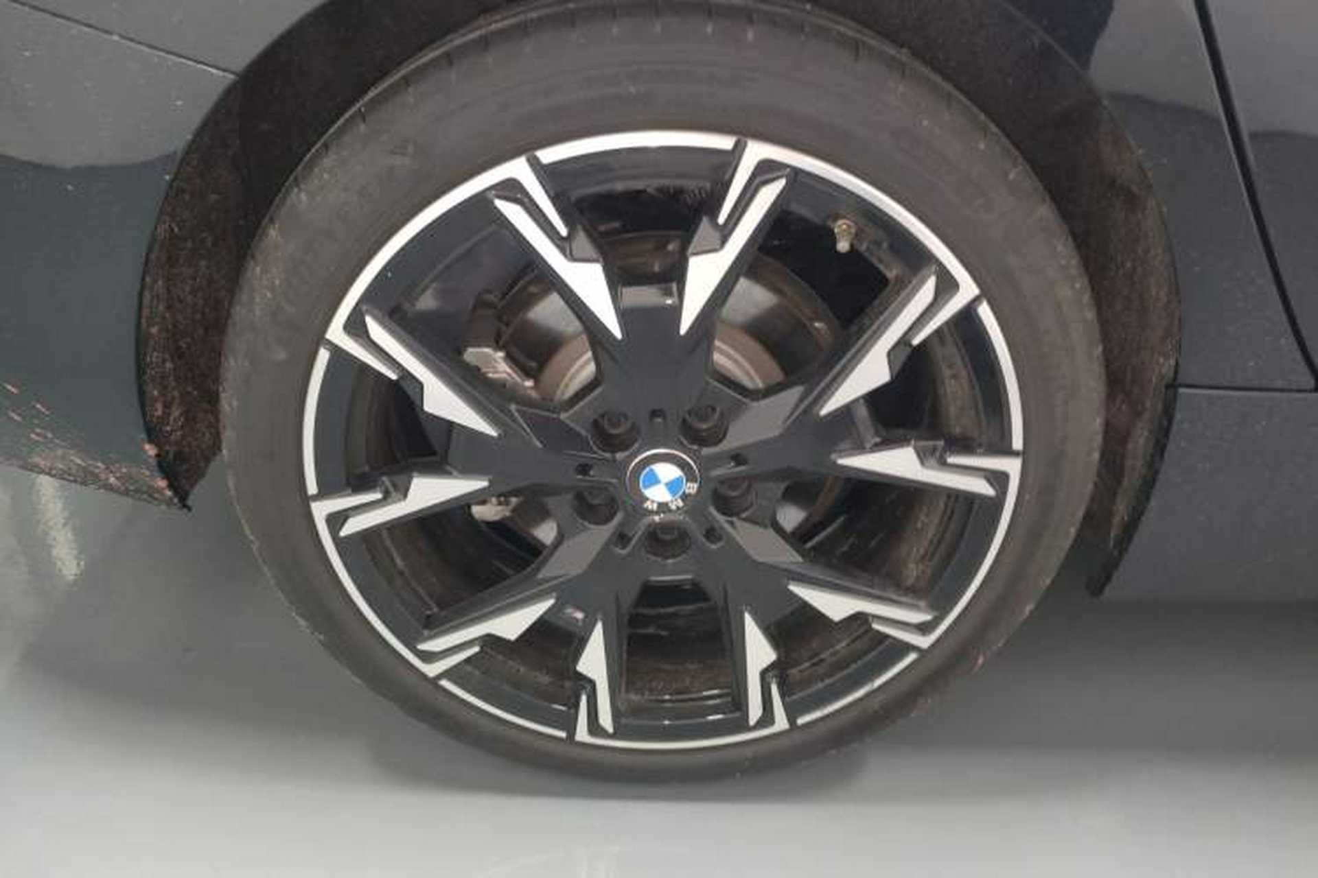 Used BMW 2 Series 2025 225L M Sport Night Edition Package Right Rear Wheel Hub