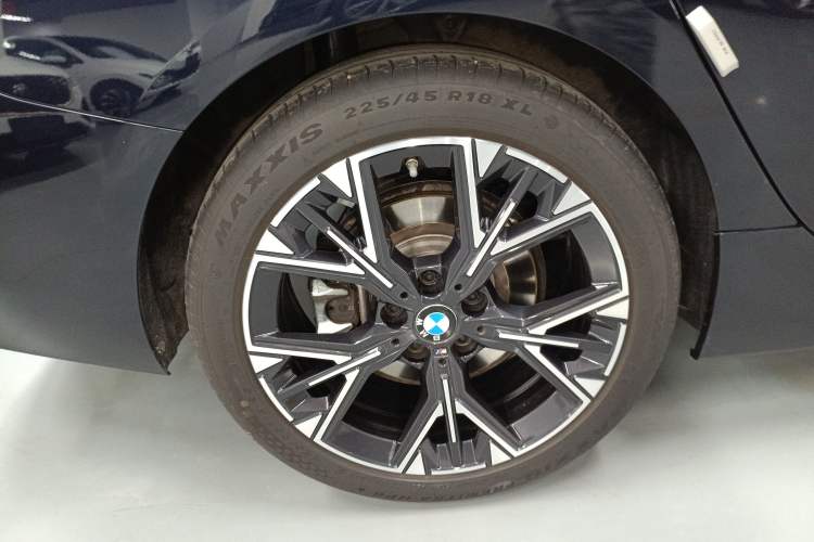 Used BMW 2 Series 2025 225L M Sport Package Right Rear Wheel Hub