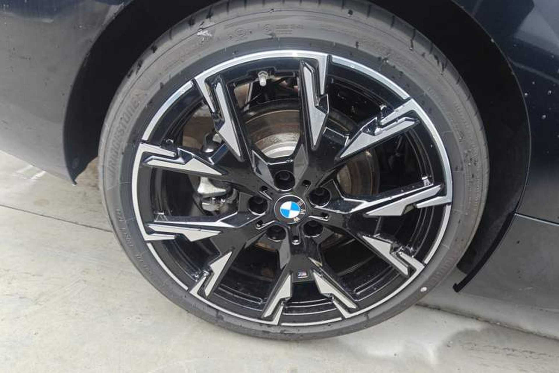 Used BMW 2 Series 2025 225L M Sport Night Edition Package Right Rear Wheel Hub