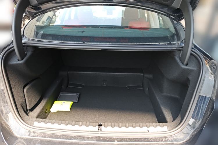 Used BMW 2 Series 2025 225L M Sport Package Trunk