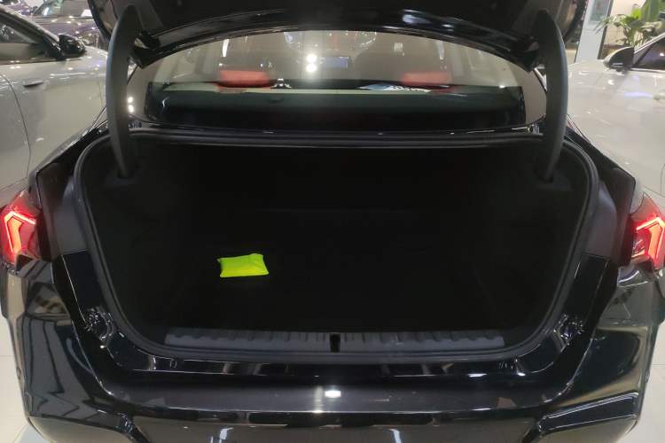 Used BMW 2 Series 2025 225L M Sport Night Edition Package Trunk