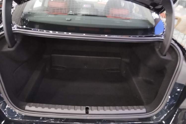 Used BMW 2 Series 2025 225L M Sport Night Edition Package Trunk