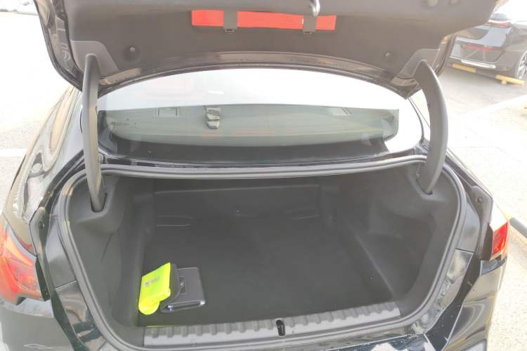 Used BMW 2 Series 2025 225L M Sport Package Trunk
