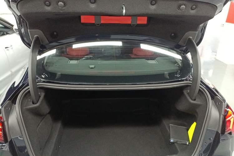 Used BMW 2 Series 2025 225L M Sport Package Trunk