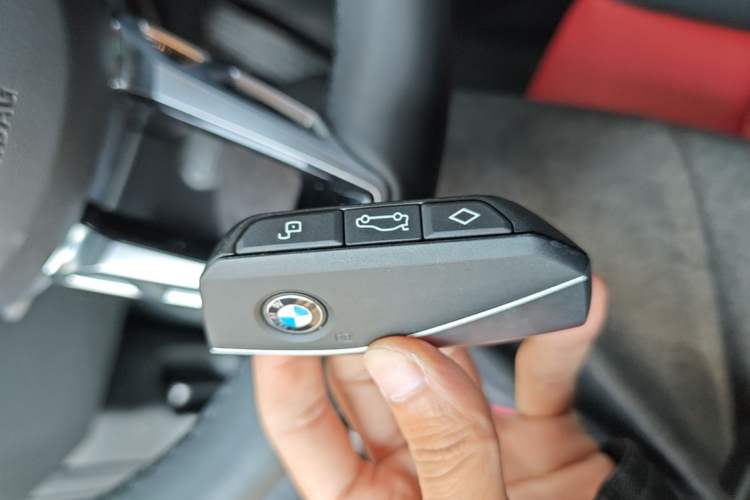 Used BMW 2 Series 2025 225L M Sport Package Vehicle Key
