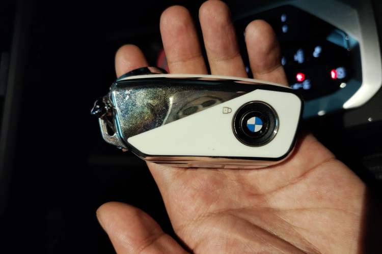 Used BMW 2 Series 2025 225L M Sport Night Edition Package Vehicle Key