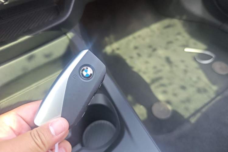 Used BMW 2 Series 2025 225L M Sport Package Vehicle Key