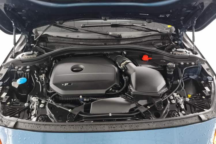 Used BMW 2 Series 2025 225L M Sport Night Edition Package Engine Bay