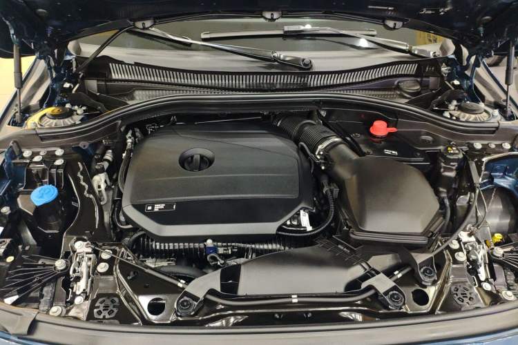 Used BMW 2 Series 2025 225L M Sport Night Edition Package Engine Bay