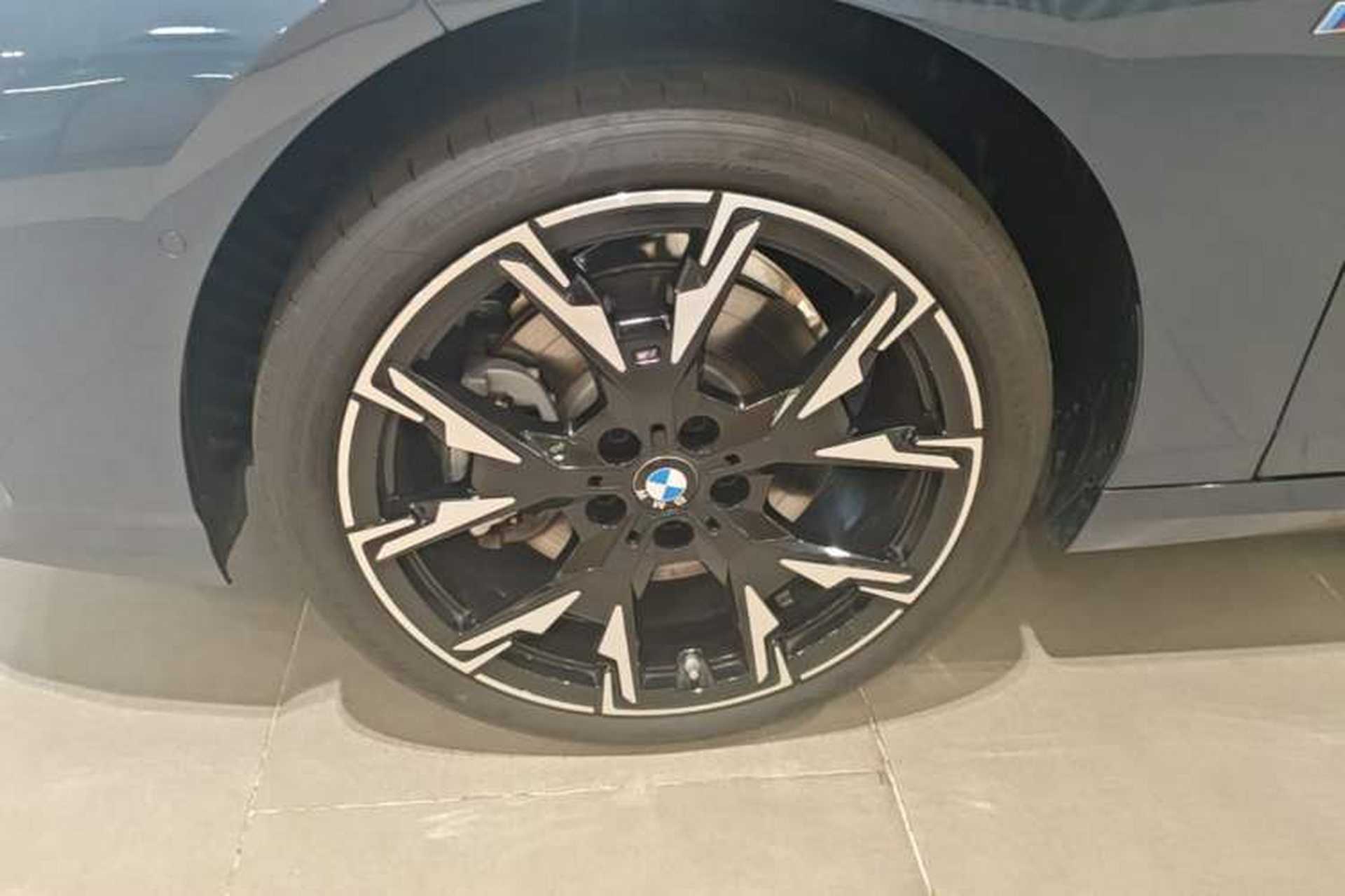 Used BMW 2 Series 2025 225L M Sport Night Edition Package Exterior 4