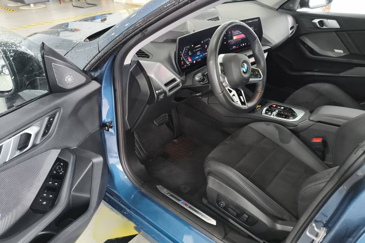 Used BMW 2 Series 2025 225L M Sport Night Edition Package Interior 3