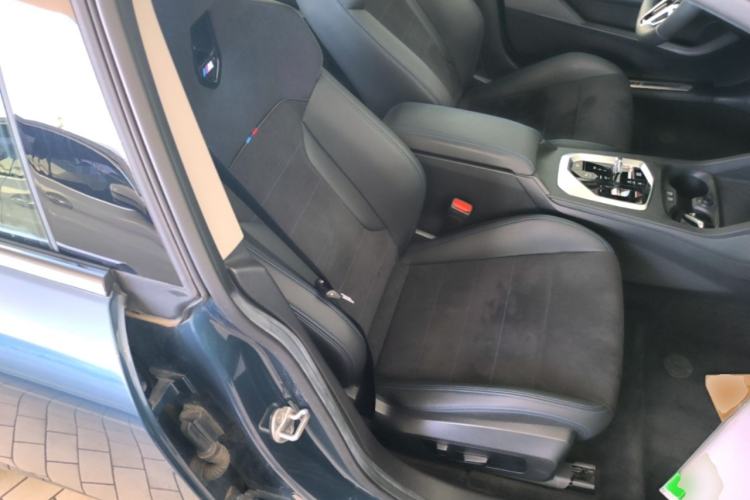 Used BMW 2 Series 2025 225L M Sport Night Edition Package Right Front Seat
