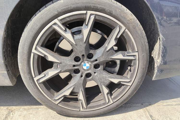 Used BMW 2 Series 2025 225L M Sport Package Right Front Wheel Hub