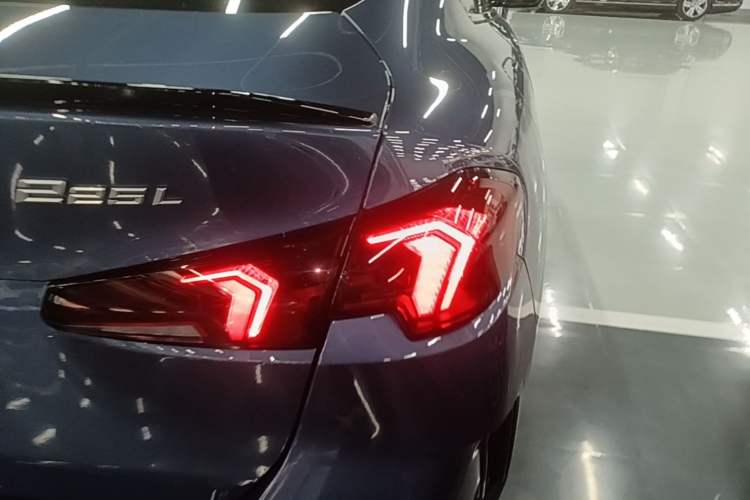 Used BMW 2 Series 2025 225L M Sport Night Edition Package Right Rear Taillight
