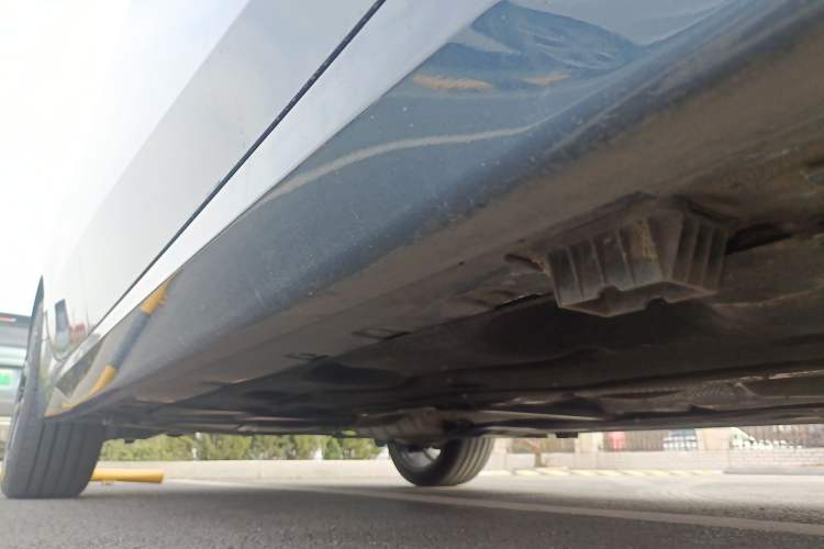 Used BMW 2 Series 2025 225L M Sport Night Edition Package Right Side Sill
