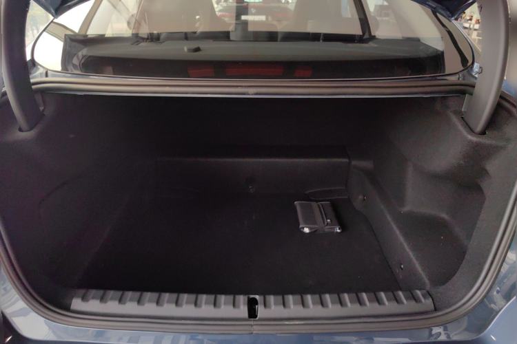 Used BMW 2 Series 2025 225L M Sport Night Edition Package Trunk