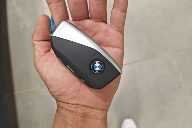 Used BMW 2 Series 2025 225L M Sport Night Edition Package Vehicle Key