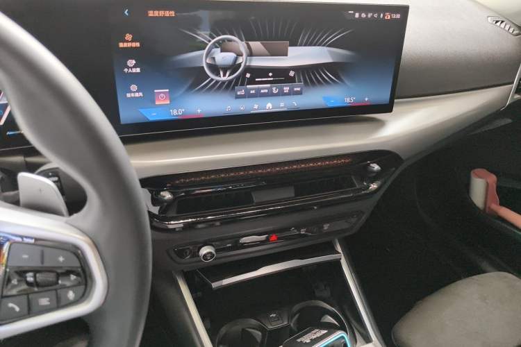Used BMW 2 Series 2025 225i M Sport Night Edition Package Audio And AC Panel