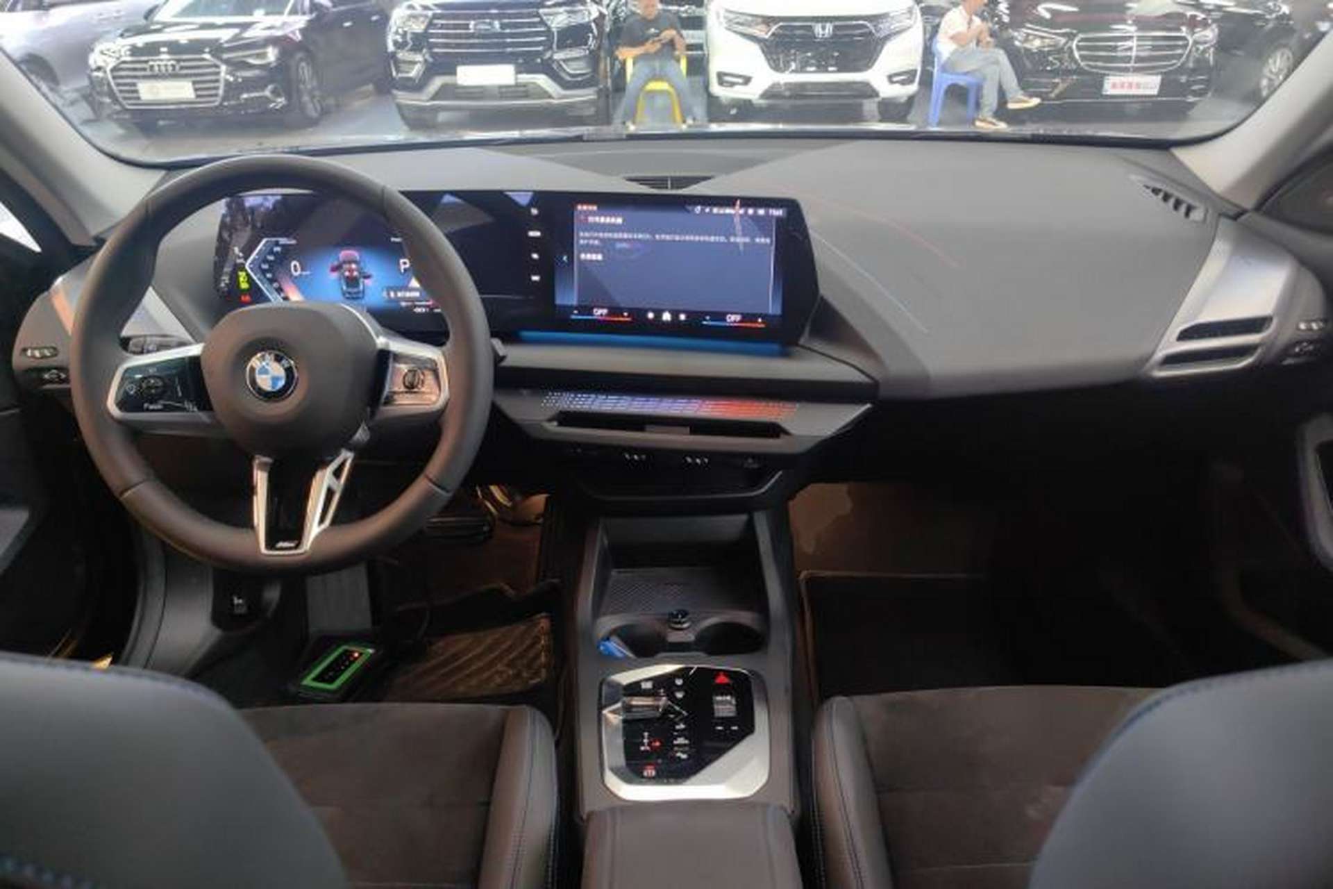 Used BMW 2 Series 2025 225L M Sport Night Edition Package Center Console