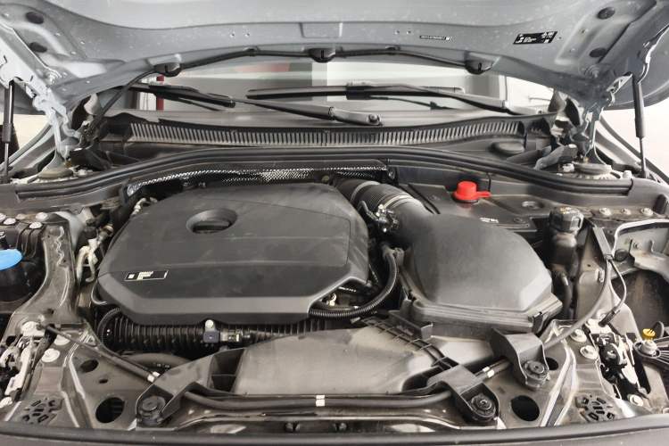 Used BMW 2 Series 2025 225L M Sport Night Edition Package Engine Bay