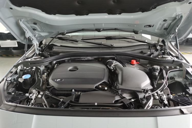 Used BMW 2 Series 2025 225L M Sport Package Engine Bay