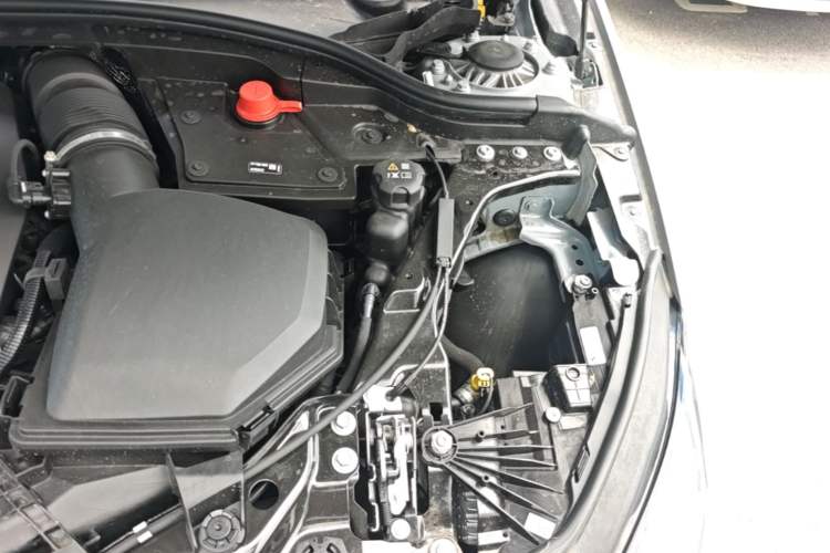 Used BMW 2 Series 2025 225L M Sport Night Edition Package Engine Bay Left