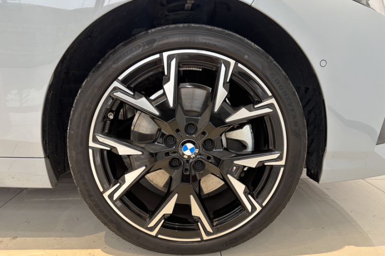 Used BMW 2 Series 2025 225L M Sport Night Edition Package Exterior 2