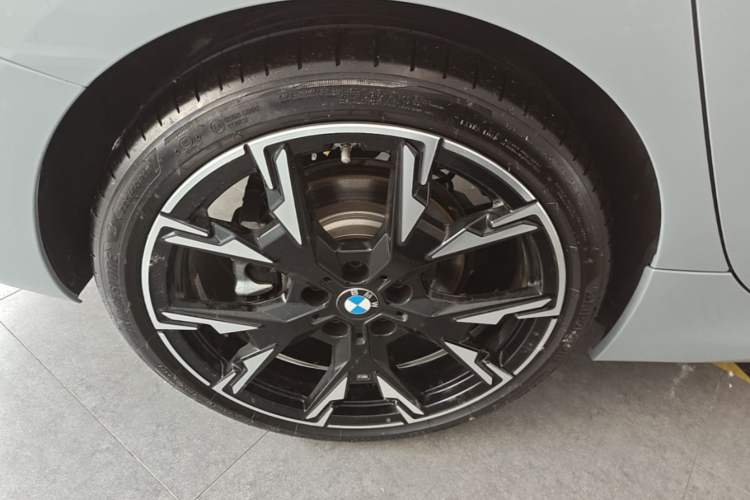 Used BMW 2 Series 2025 225L M Sport Night Edition Package Exterior 2