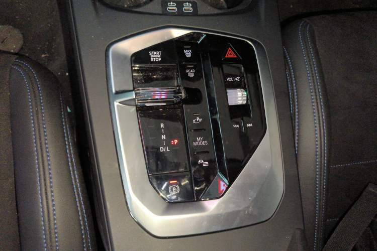 Used BMW 2 Series 2025 225L M Sport Night Edition Package Gear Lever