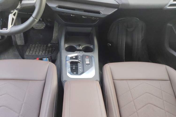 Used BMW 2 Series 2025 225L M Sport Package Gear Lever