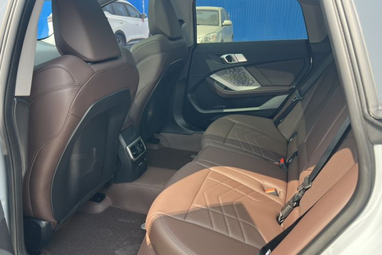 Used BMW 2 Series 2025 225L M Sport Package Interior 4