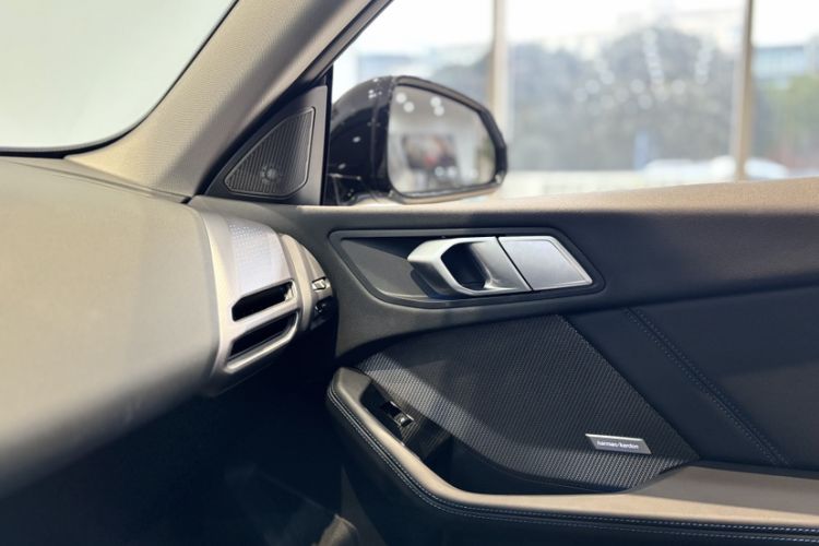 Used BMW 2 Series 2025 225L M Sport Night Edition Package Interior 4
