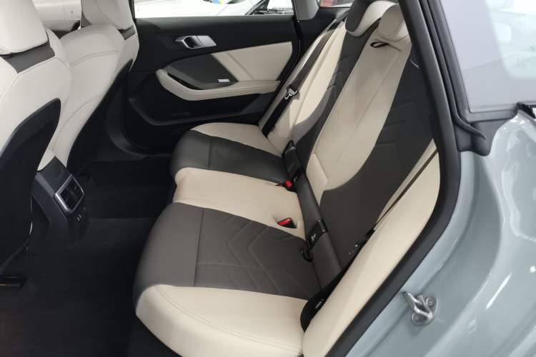 Used BMW 2 Series 2025 225L M Sport Package Interior 4