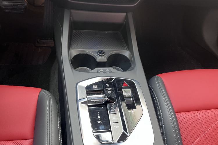 Used BMW 2 Series 2025 225L M Sport Night Edition Package Interior 5