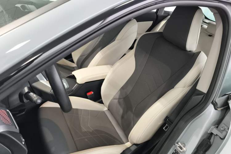 Used BMW 2 Series 2025 225L M Sport Package Left Front Seat