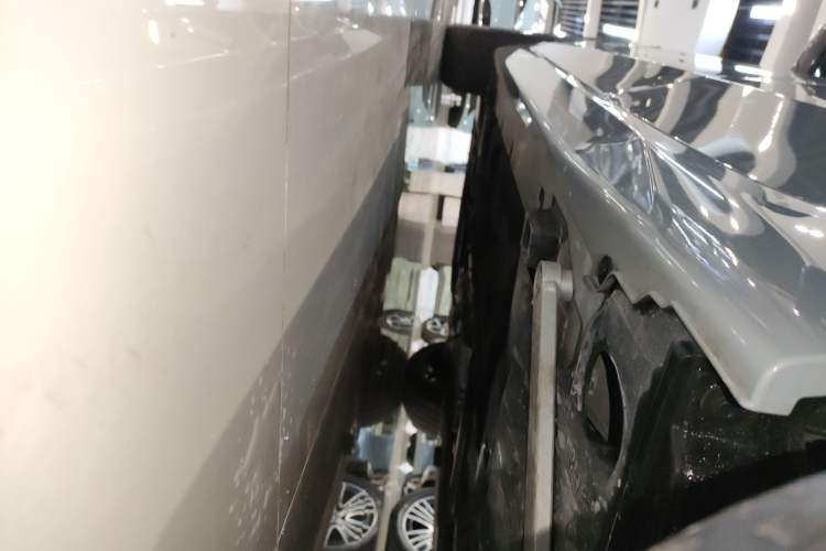 Used BMW 2 Series 2025 225L M Sport Night Edition Package Left Side Sill