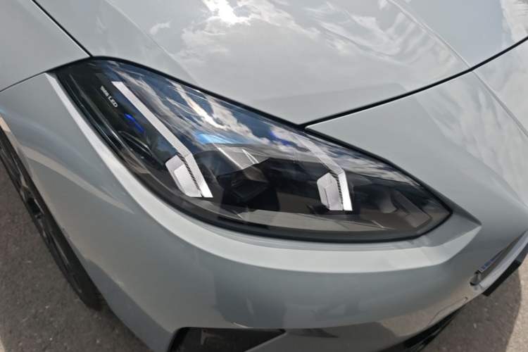 Used BMW 2 Series 2025 225L M Sport Night Edition Package Right Front Headlight